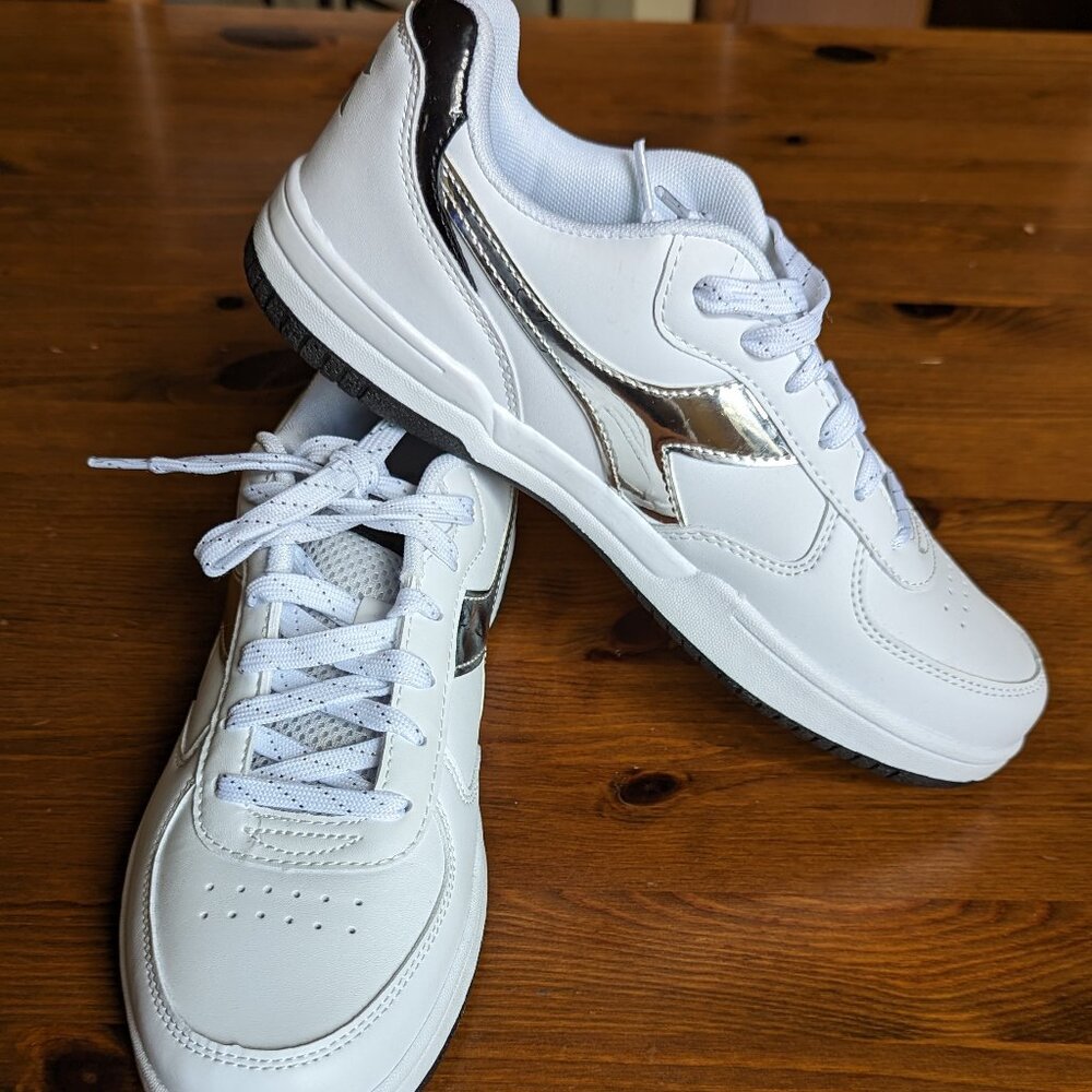Diadora white sneakers NWOT- Size 8.5
